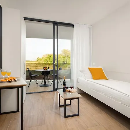 Del Mar Emotion Aparthotel Liznjan