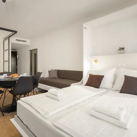 Del Mar Emotion Aparthotel 4*