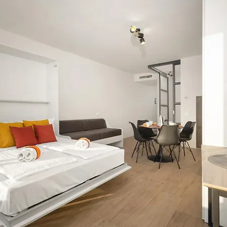 Del Mar Emotion Aparthotel Liznjan