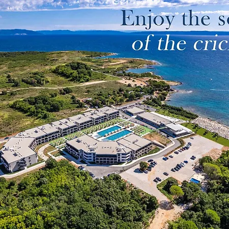 Del Mar Emotion מלון דירות 4*