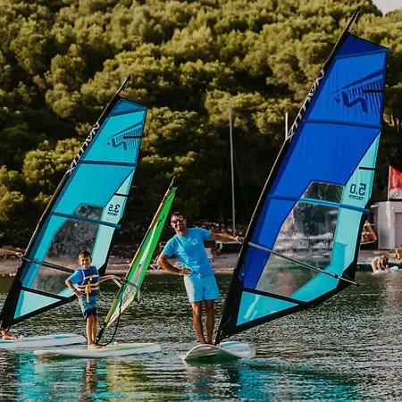 מלון דירות Del Mar Emotion 4*