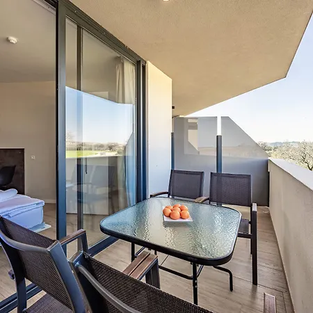 Del Mar Emotion Aparthotel Liznjan