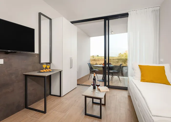 Aparthotel Del Mar Emotion Liznjan